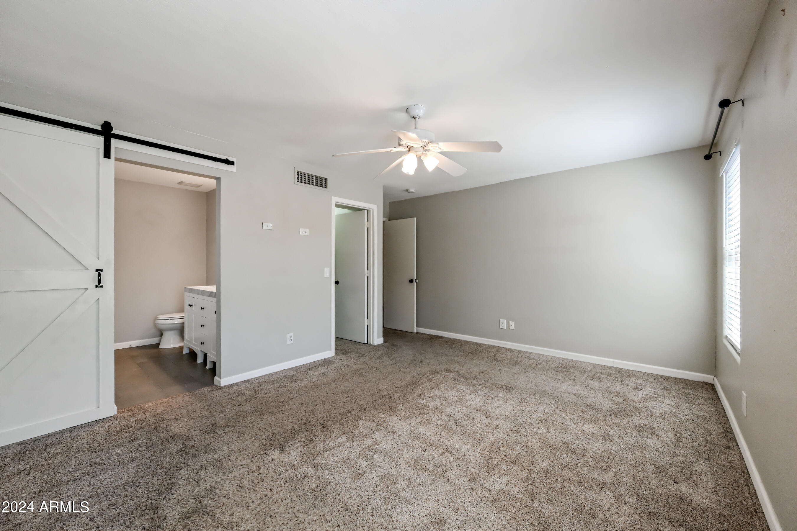2075 South Peppertree Drive Gilbert, AZ 85295 - Photo 14 of 28 14-2075SPD-ocupix-LR2