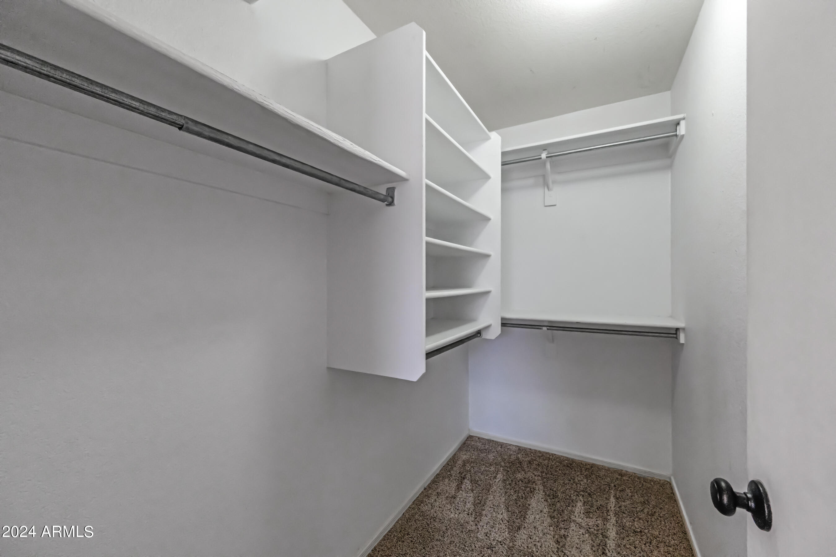 2075 South Peppertree Drive Gilbert, AZ 85295 - Photo 17 of 28 17-2075SPD-ocupix-LR2