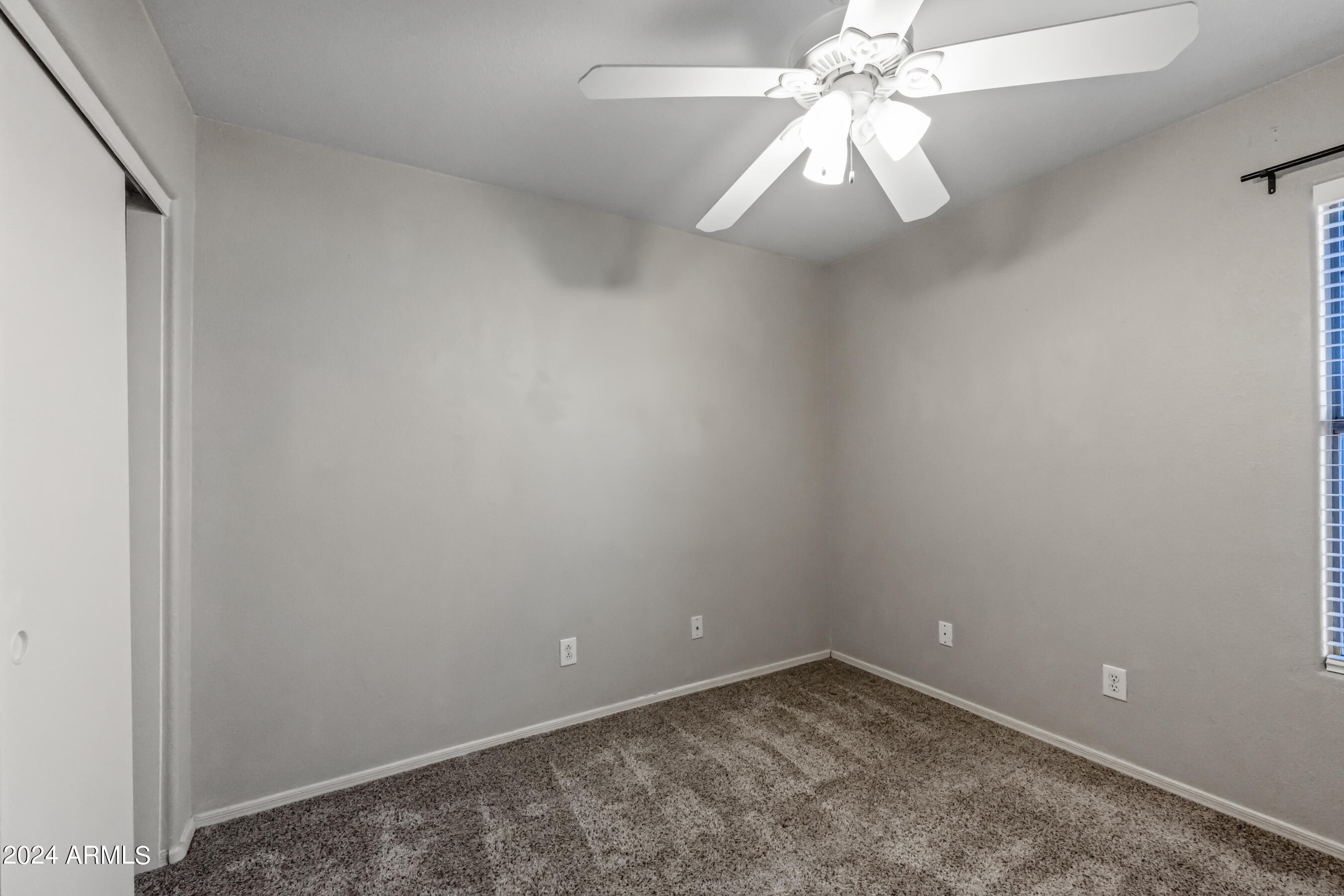 2075 South Peppertree Drive Gilbert, AZ 85295 - Photo 21 of 28 21-2075SPD-ocupix-LR2