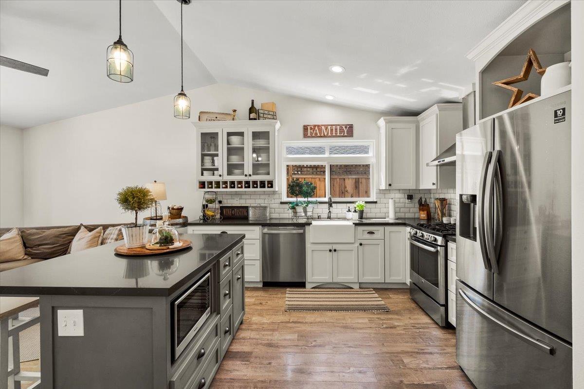 5458 Mesa Road Gilroy, CA 95020 - Photo 10 of 25 Gallery Image 10