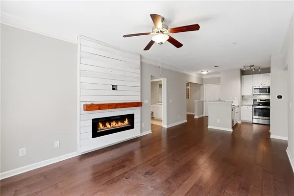 $230,000 | 10 Perimeter Summit Boulevard, Unit 4333, Atlanta, GA 30319