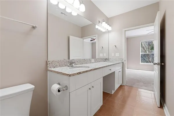 $230,000 | 10 Perimeter Summit Boulevard, Unit 4333, Atlanta, GA 30319