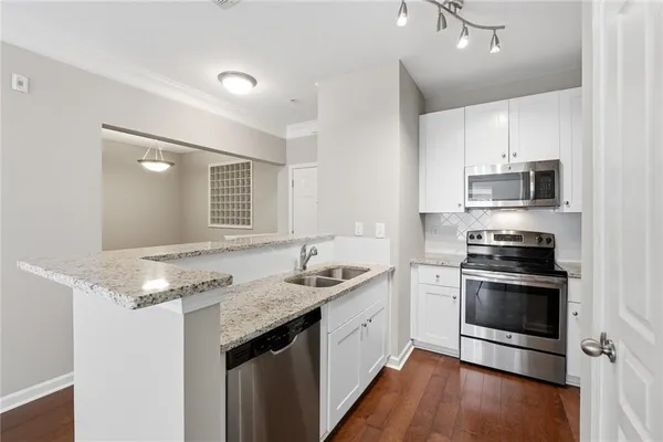 $230,000 | 10 Perimeter Summit Boulevard, Unit 4333, Atlanta, GA 30319