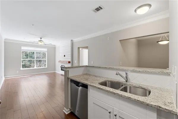 $230,000 | 10 Perimeter Summit Boulevard, Unit 4333, Atlanta, GA 30319