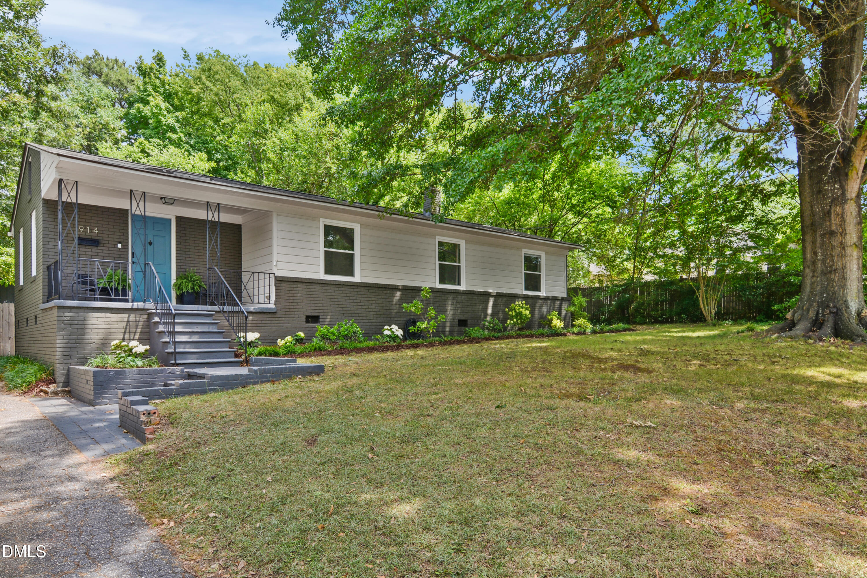 914 Culpepper Lane Raleigh, NC 27610 - Photo 1 of 29 003