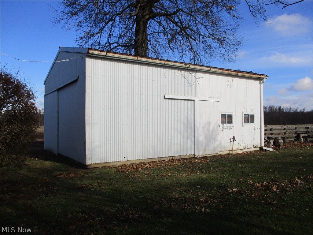 10025 West Ridge Road Elyria, OH 44035 - Photo 28 of 30 Gallery Image 28