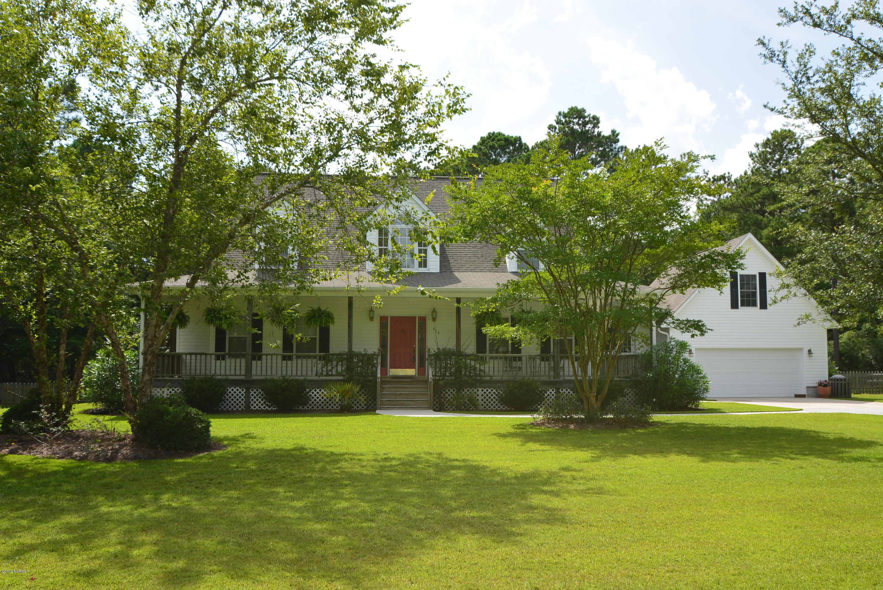 414 Hardy Road Newport, NC 28570 - Photo 1 of 31 Front of Home