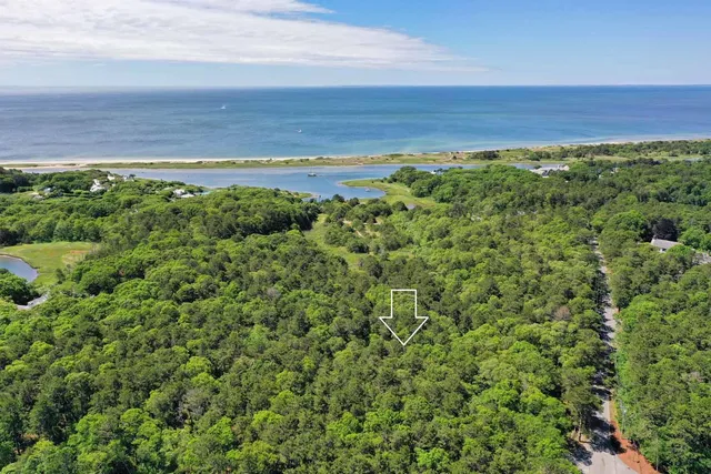 $3,250,000 | 30 Indian Trail, Osterville, MA 02655