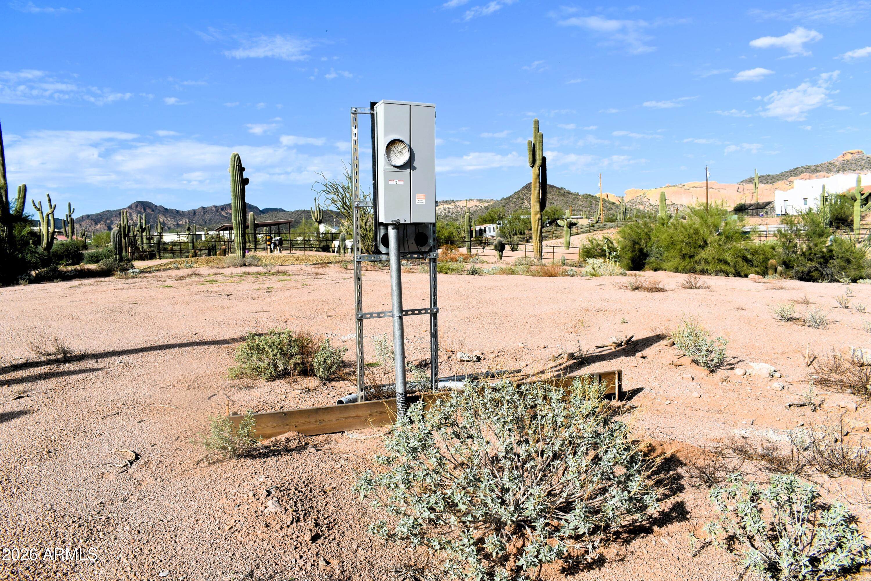 Parcel North Parcel N 100-06-001e Road Apache Junction, AZ 85119 - Photo 11 of 14 DSC_0903