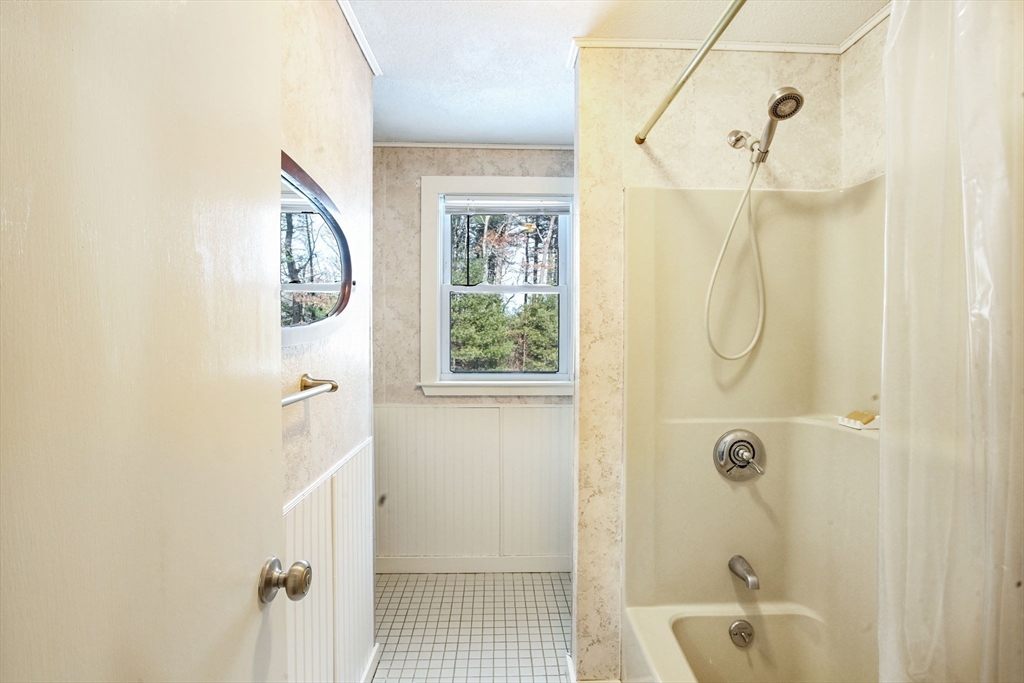 46 Service Road Sandwich, MA 02537 - Photo 14 of 35