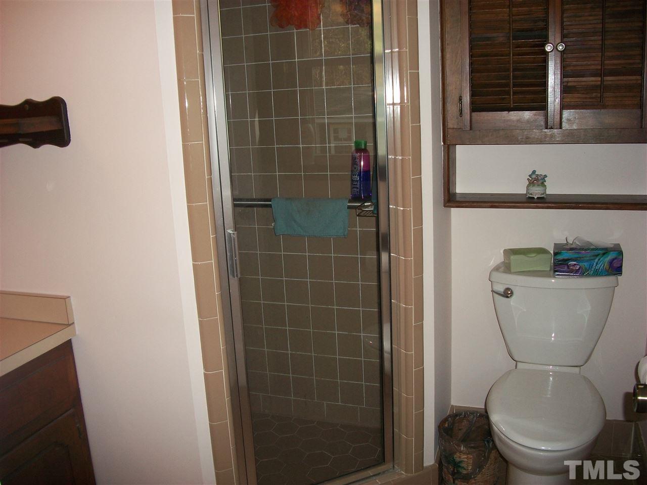 1046 Corbett Road Clayton, NC 27520 - Photo 11 of 25 Gallery Image 11