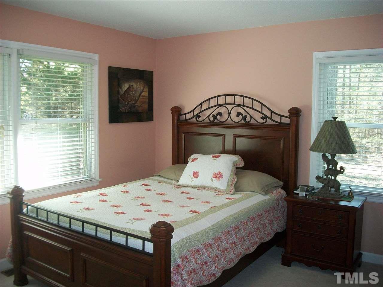 1046 Corbett Road Clayton, NC 27520 - Photo 12 of 25 Gallery Image 12