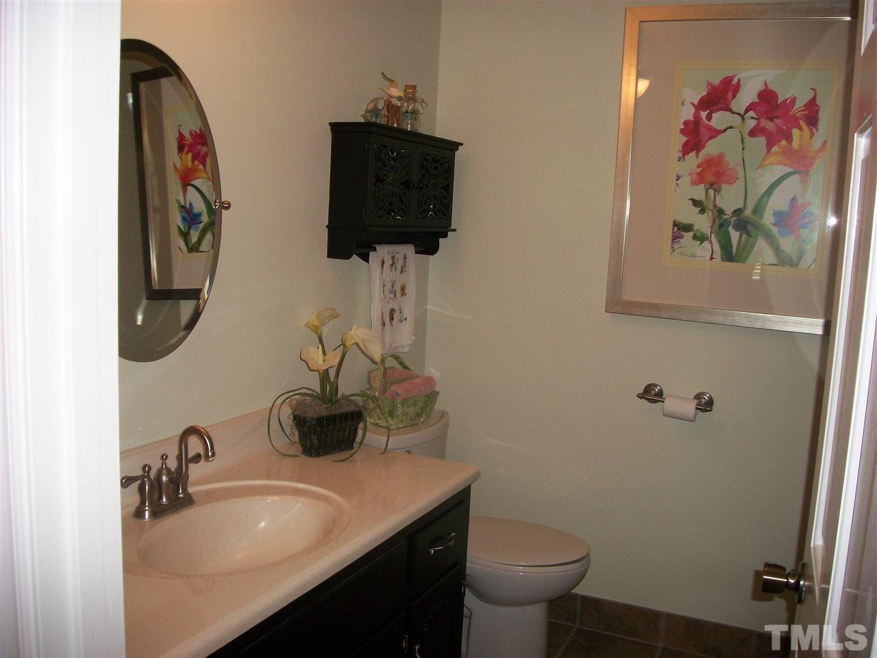 1046 Corbett Road Clayton, NC 27520 - Photo 15 of 25 Gallery Image 15