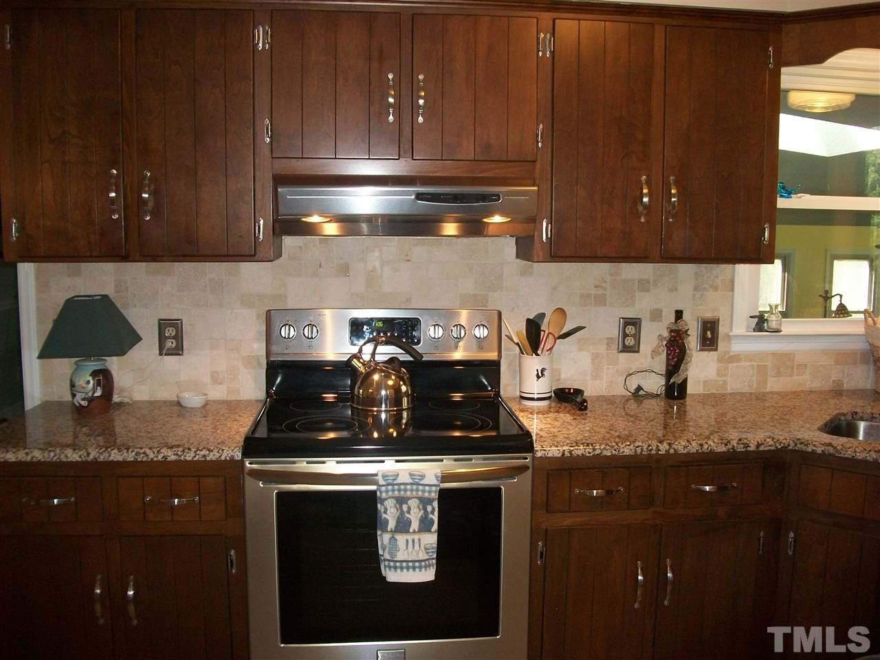 1046 Corbett Road Clayton, NC 27520 - Photo 6 of 25 Gallery Image 6