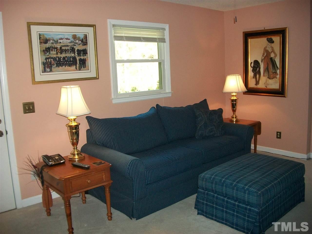 1046 Corbett Road Clayton, NC 27520 - Photo 9 of 25 Gallery Image 9