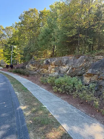 $384,900 | 48 Belgian Way, Unit 48, Fitchburg, MA 01420