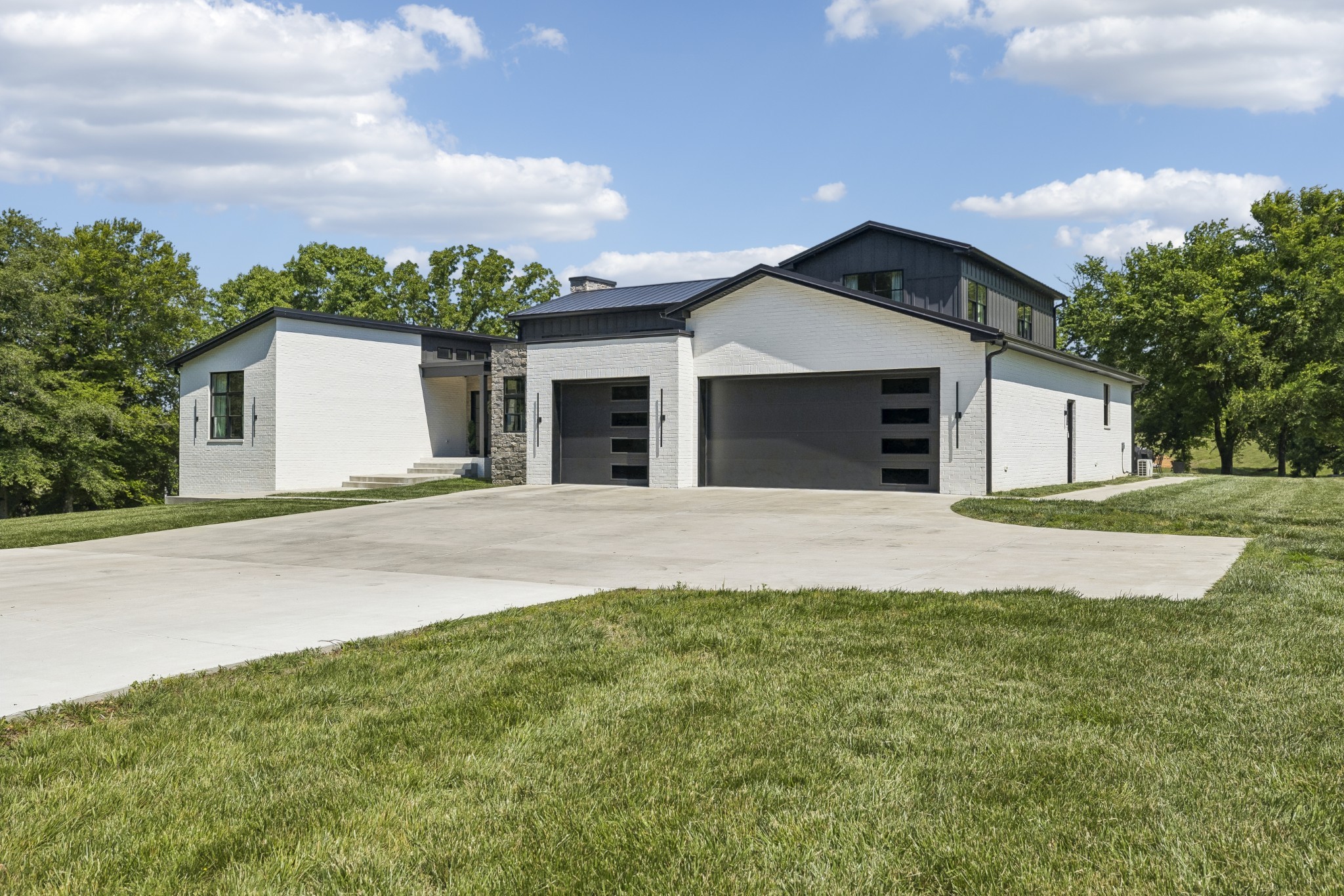 653 Hicks Edgen Road Pleasant View, TN 37146 - Photo 10 of 91