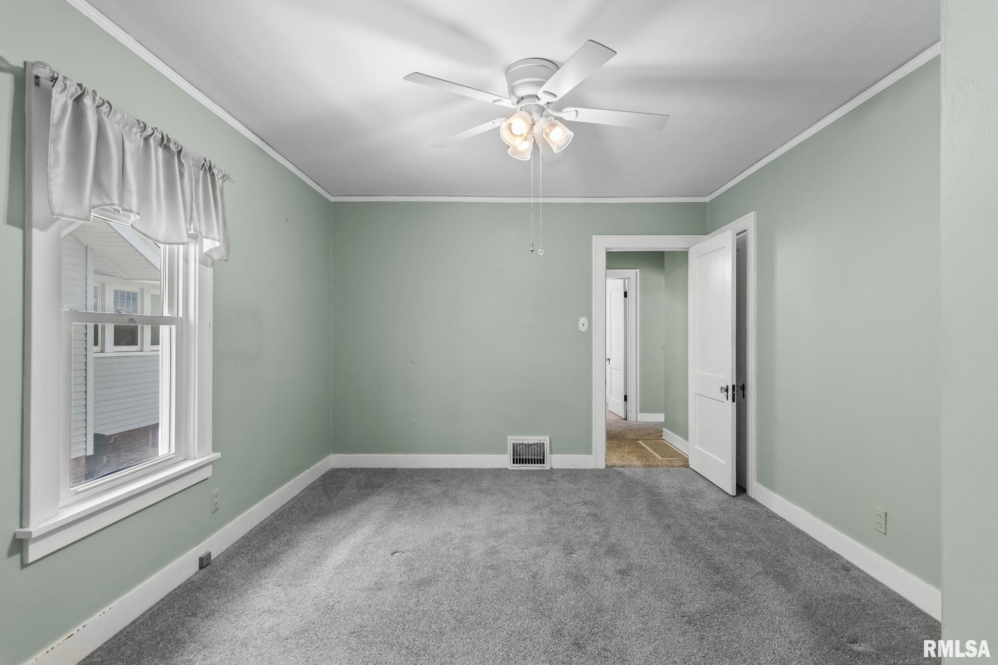 2008 Holmes Avenue Springfield, IL 62704 - Photo 17 of 37