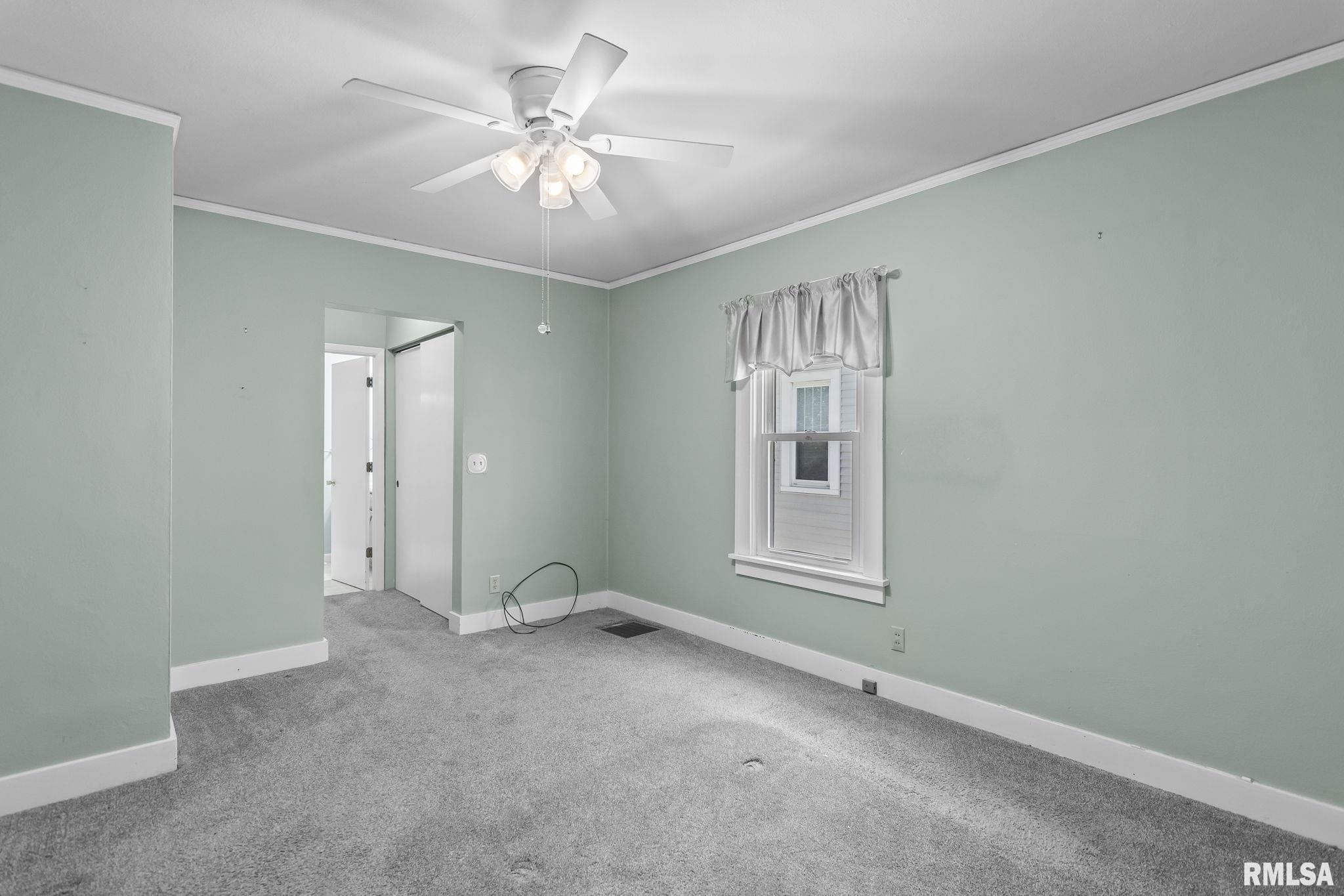 2008 Holmes Avenue Springfield, IL 62704 - Photo 18 of 37