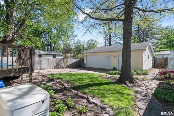 $169,000 | 2008 Holmes Avenue, Springfield, IL 62704