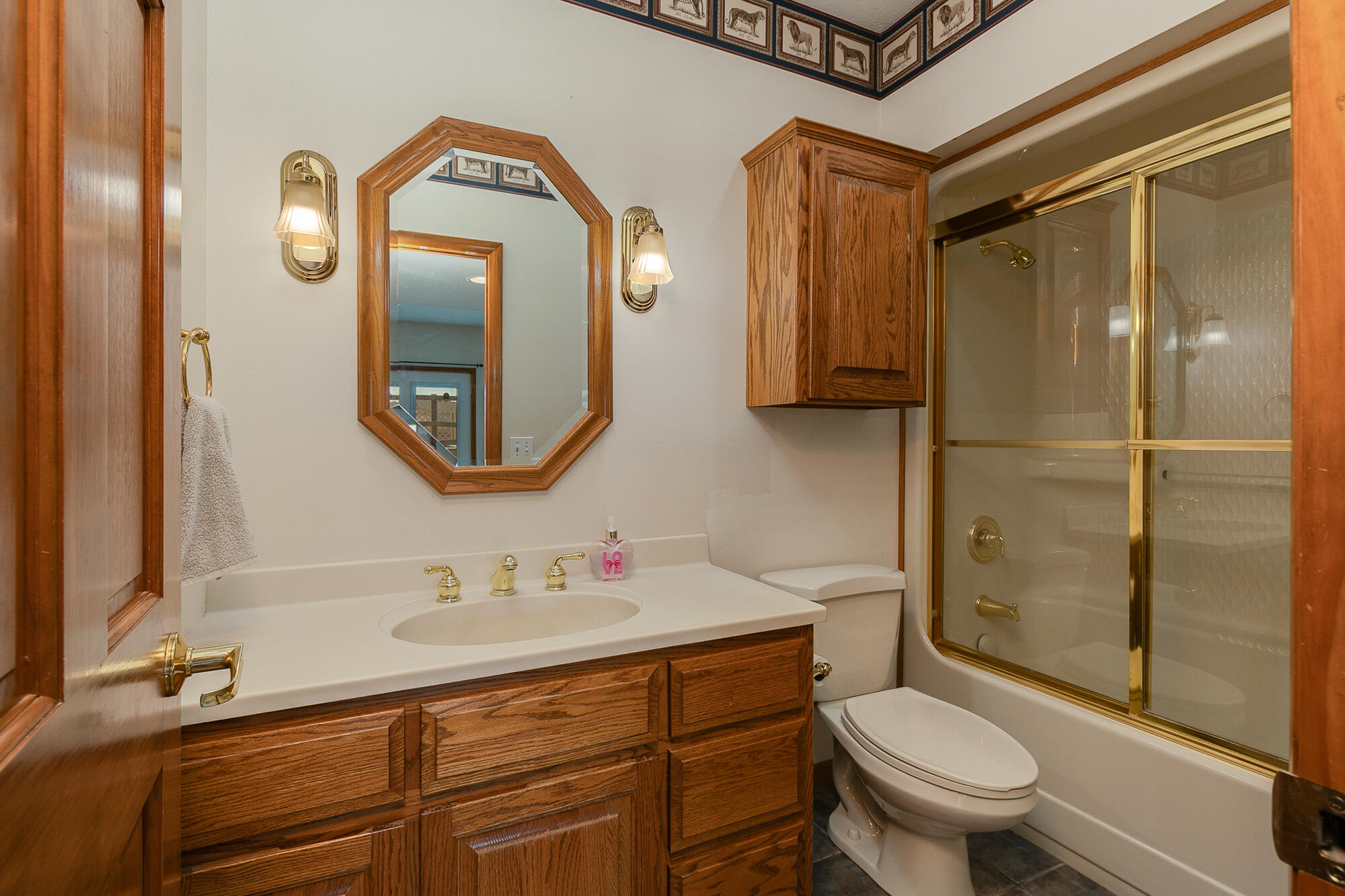 654-656 Pine Ridge Street Marshfield, MO 65706 - Photo 32 of 68 654 Basement bath