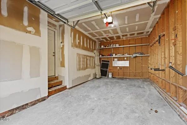 $1,900 | 102 Mint Hill Drive, Cary, NC 27519