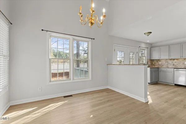 $1,900 | 102 Mint Hill Drive, Cary, NC 27519