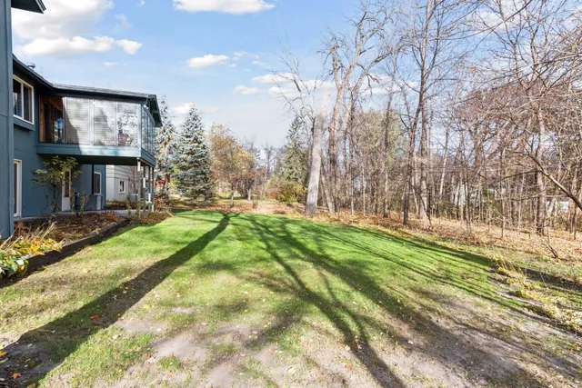 $575,000 | 6241 Dogwood Avenue, Excelsior, MN 55331