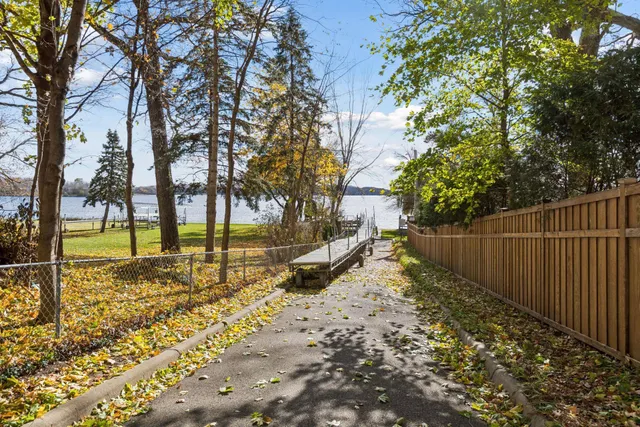 $575,000 | 6241 Dogwood Avenue, Excelsior, MN 55331