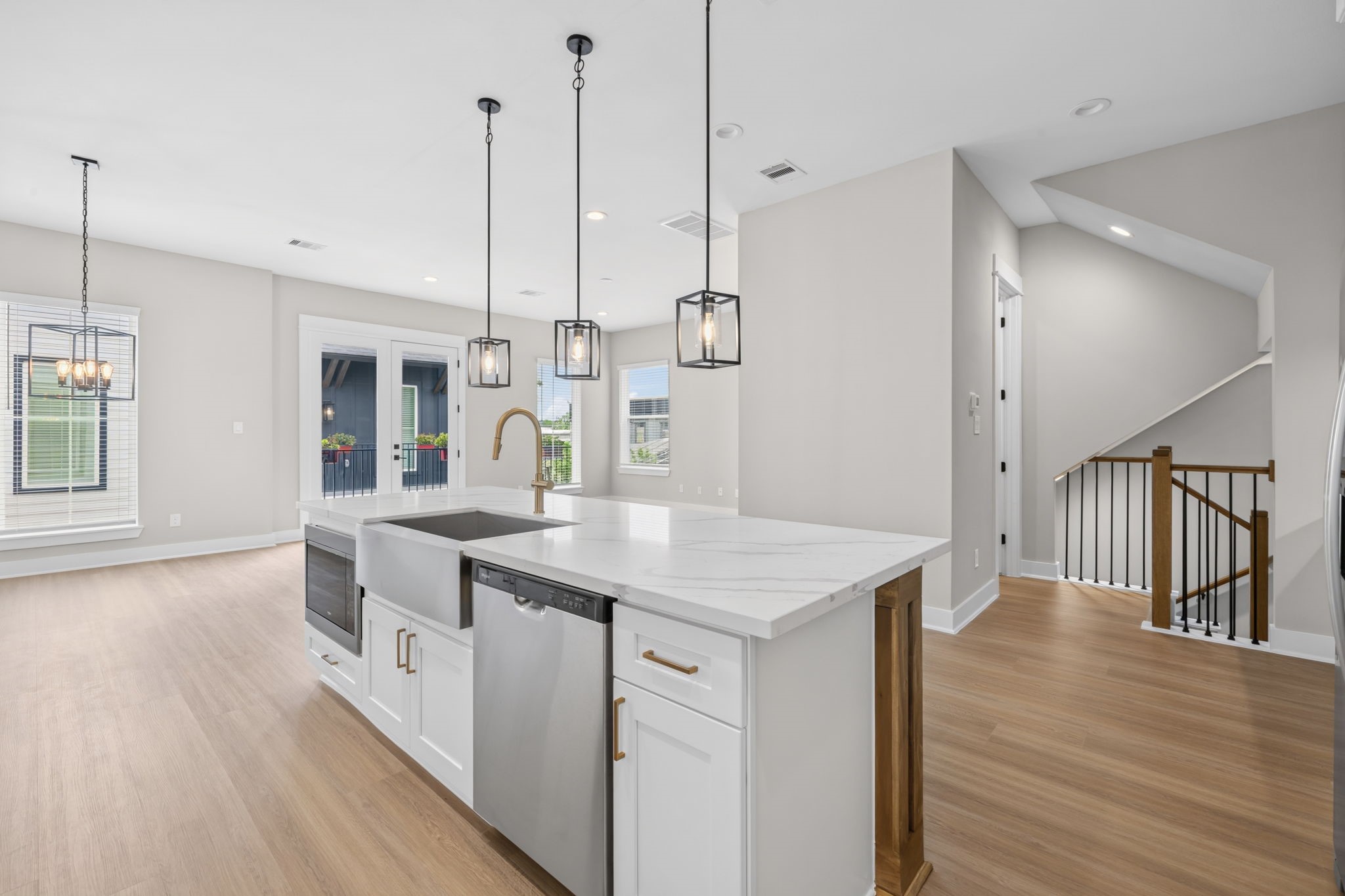 719 Thornton Road, Unit D Houston, TX 77018 - Photo 12 of 50