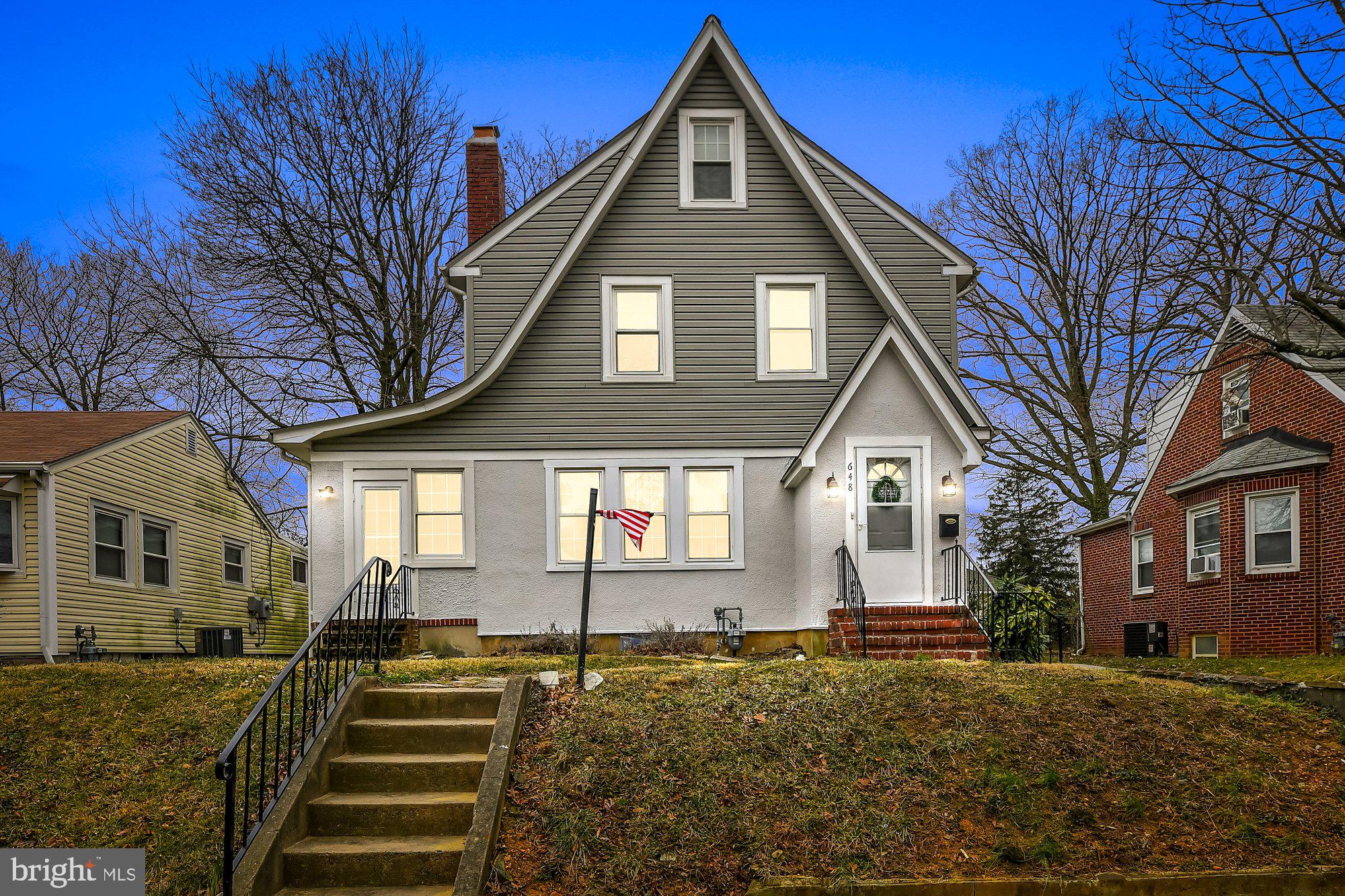 648 Aldershot Road Baltimore, MD 21229 - Photo 1 of 39