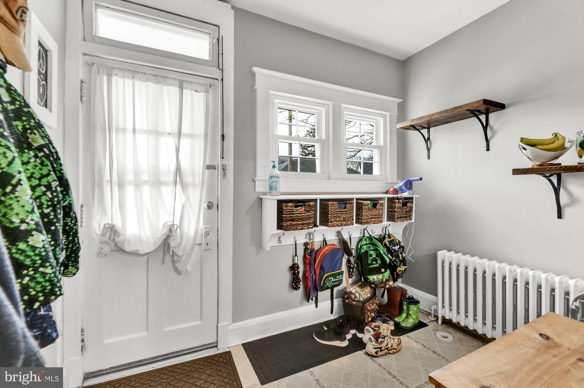 648 Aldershot Road Baltimore, MD 21229 - Photo 23 of 39 Adjoining kitchen is this handy mudroom