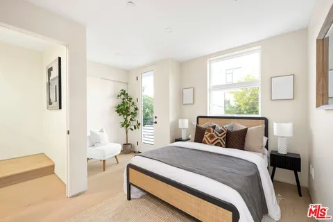 $1,469,000 | 1011 North Ogden Drive, Unit 104, West Hollywood, CA 90046