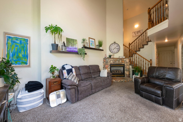 7490 Southcrest Circle Midvale, UT 84047 - Photo 5 of 44