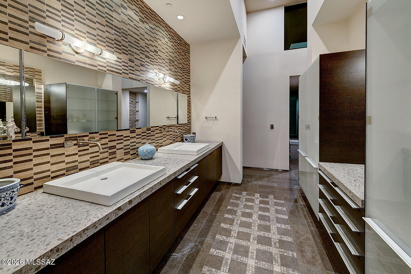6830 North Hole-In-The-Wall Way Tucson, AZ 85750 - Photo 16 of 50