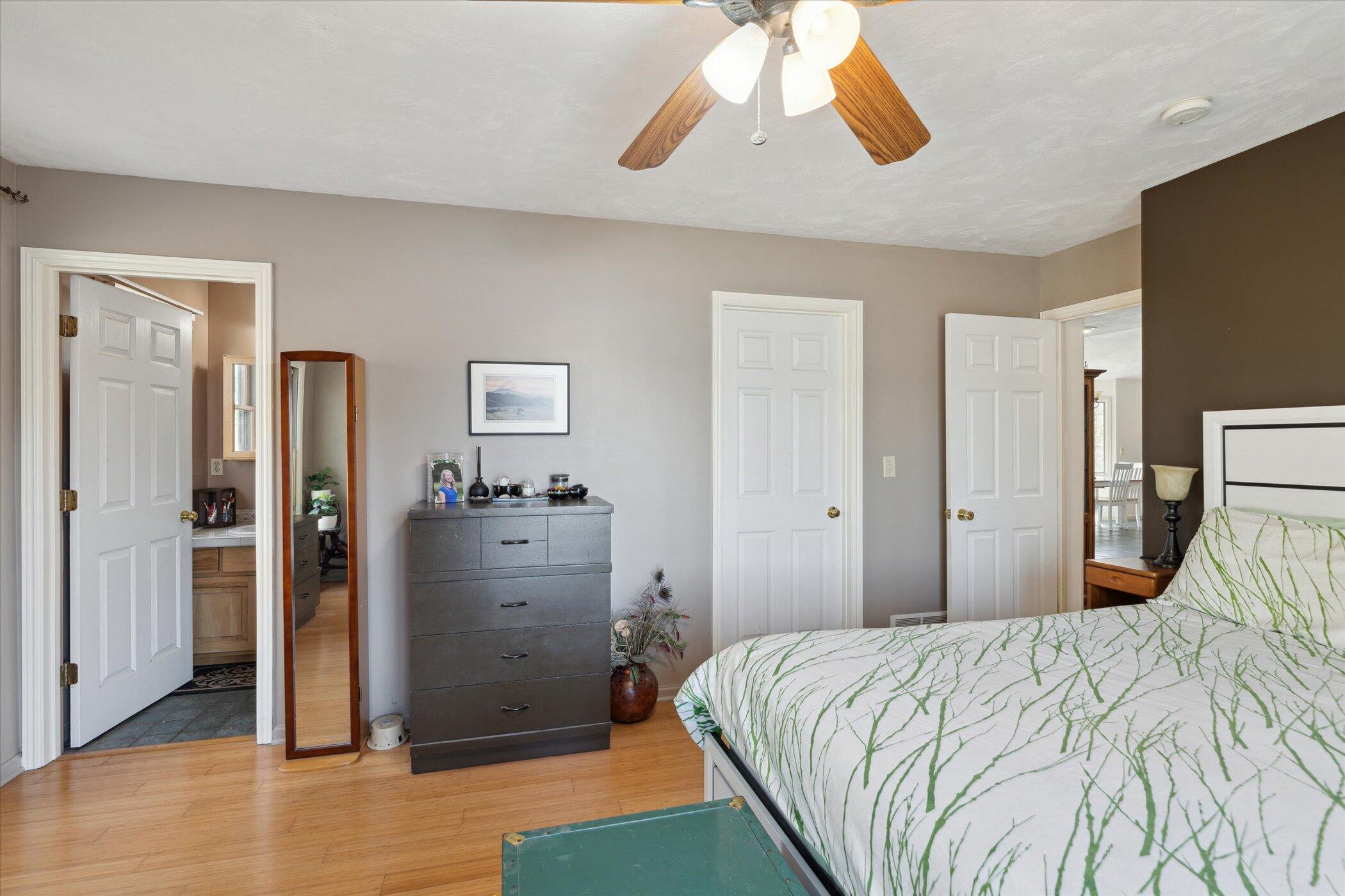 13344 Gilkey Lake Road Delton, MI 49046 - Photo 13 of 60 22-13344-Gilkey-Lake-Rd-Delton-MI-49046-