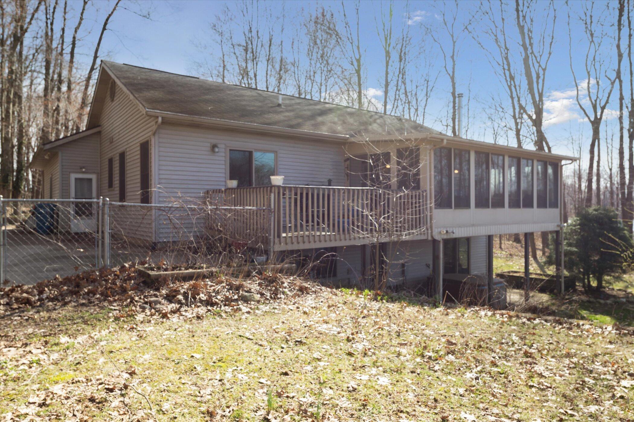 13344 Gilkey Lake Road Delton, MI 49046 - Photo 35 of 60 40-13344-Gilkey-Lake-Rd-Delton-MI-49046-