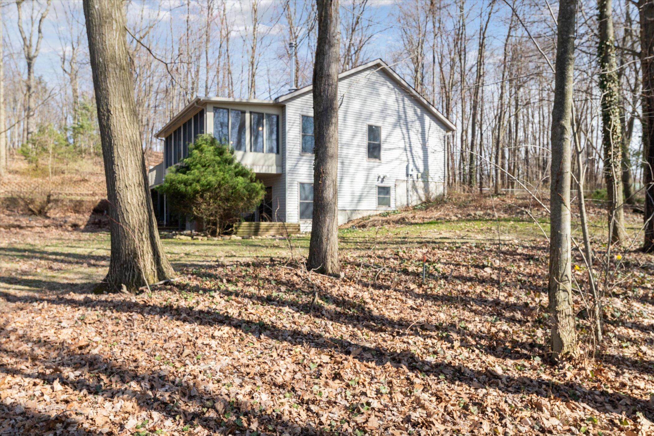 13344 Gilkey Lake Road Delton, MI 49046 - Photo 37 of 60 42-13344-Gilkey-Lake-Rd-Delton-MI-49046-
