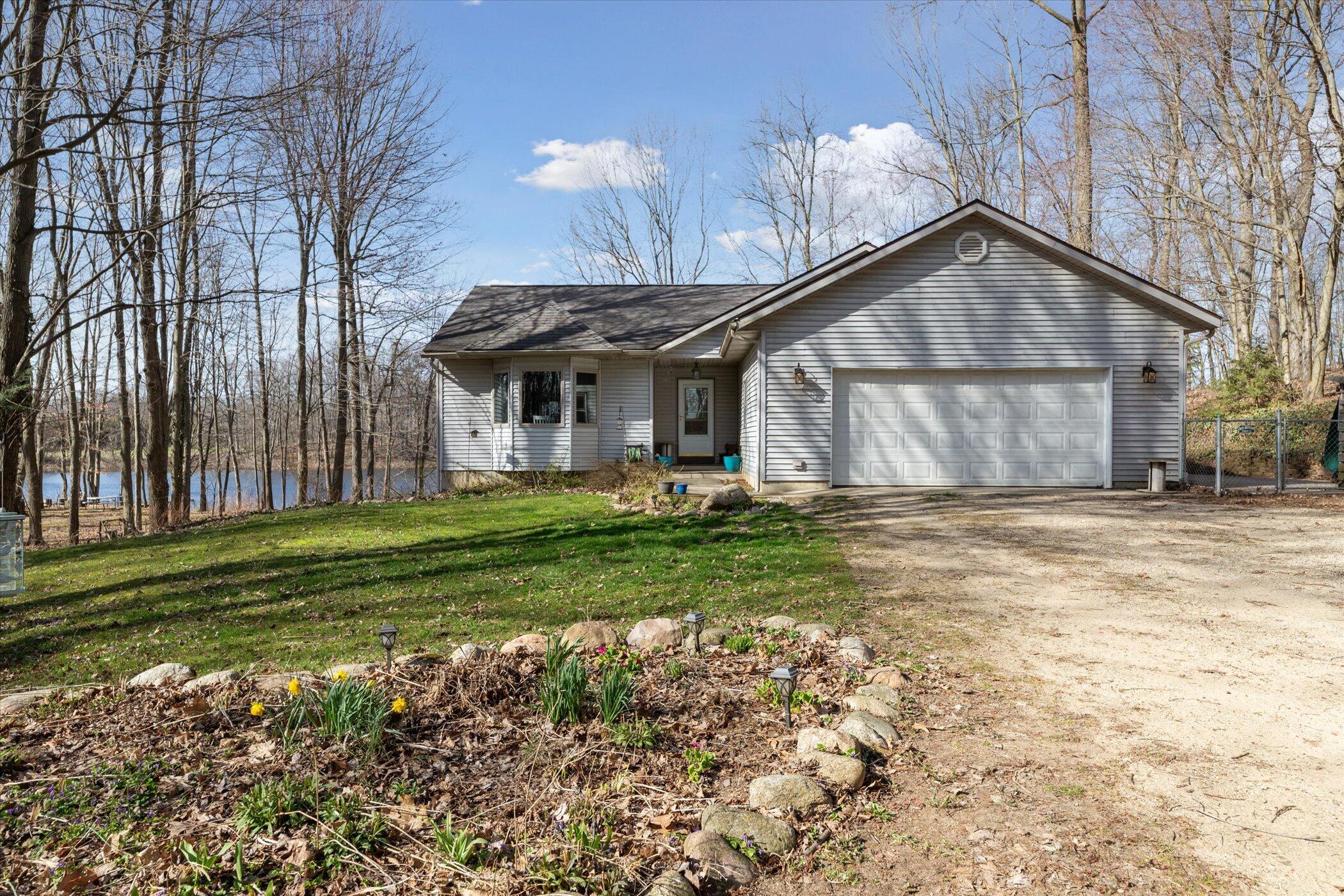 13344 Gilkey Lake Road Delton, MI 49046 - Photo 38 of 60 03-13344-Gilkey-Lake-Rd-Delton-MI-49046-