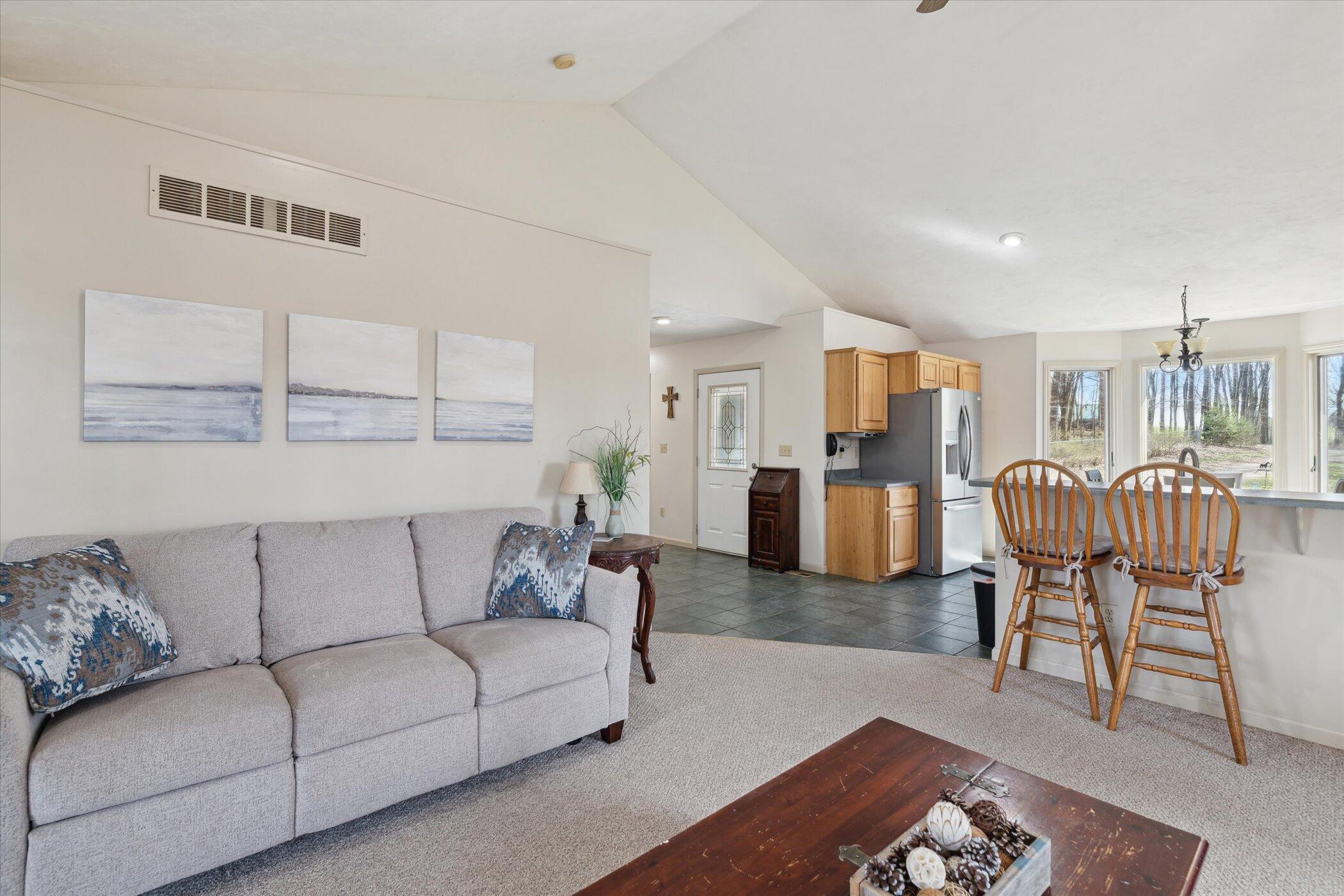 13344 Gilkey Lake Road Delton, MI 49046 - Photo 8 of 60 10-13344-Gilkey-Lake-Rd-Delton-MI-49046-