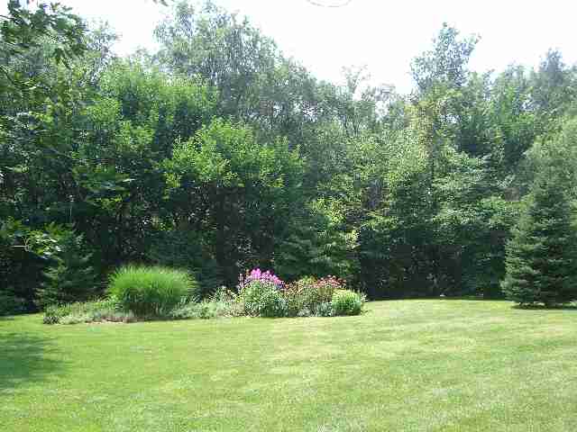 25037 Spring Creek Road Washington, IL 61571 - Photo 8 of 9 Gallery Image 8