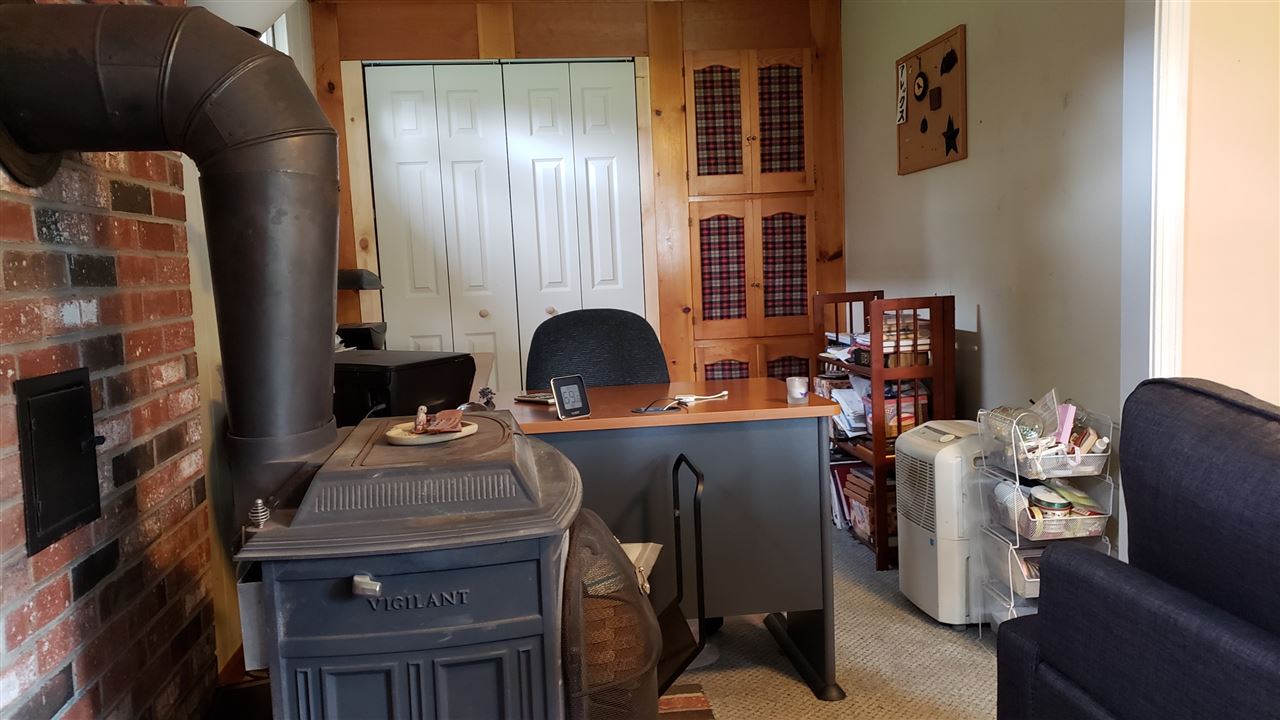 53 Eastview Road Keene, NH 03431 - Photo 16 of 22