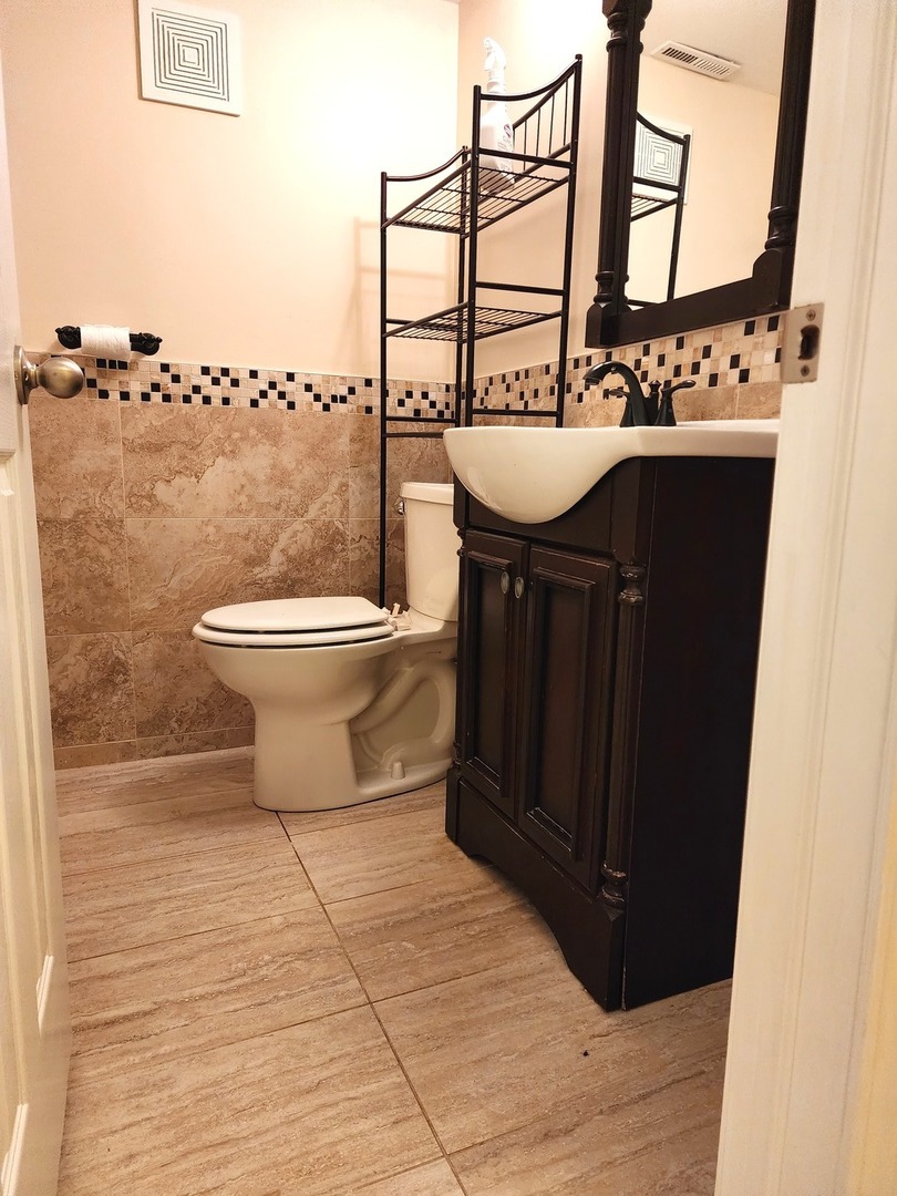 209 North Stevenson Lane Mount Prospect, IL 60056 - Photo 16 of 19