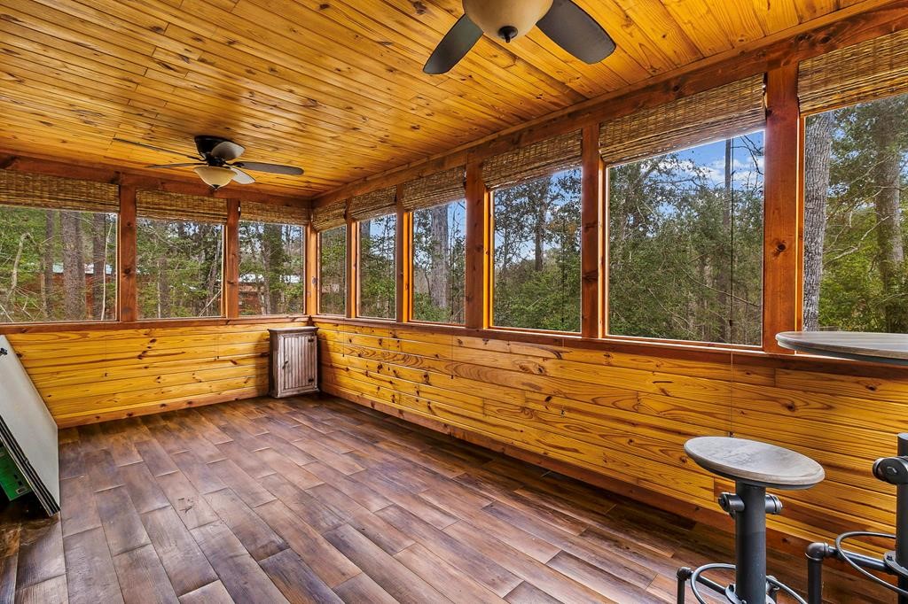 1542 Hillbilly Heaven Road Livingston, TX 77351 - Photo 26 of 27 a view of a building with sitting area