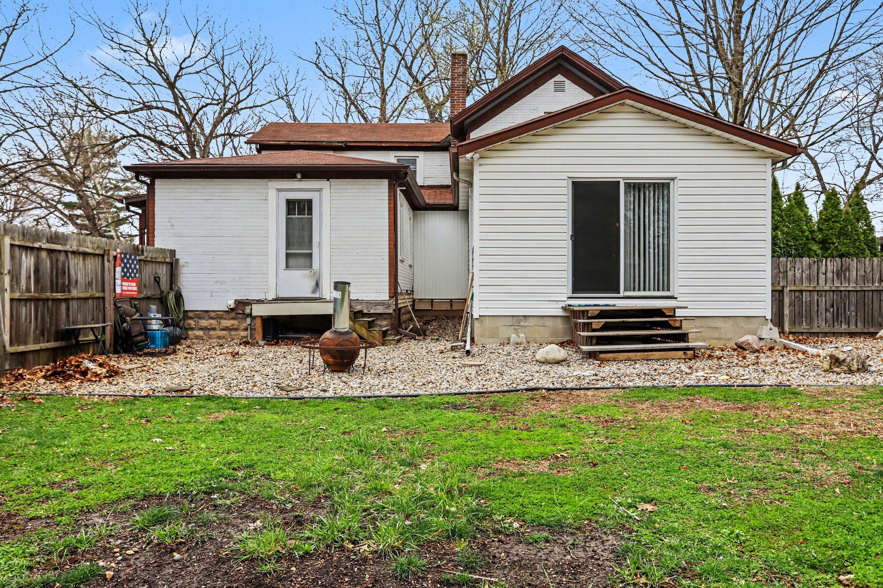 707 East Street Three Rivers, MI 49093 - Photo 28 of 33 017_file_3051