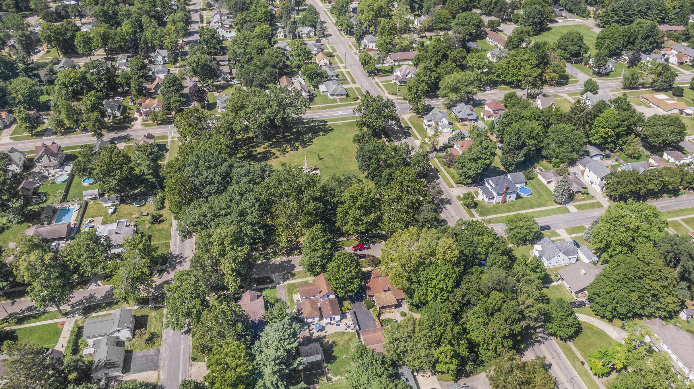707 East Street Three Rivers, MI 49093 - Photo 30 of 33 DJI_0698