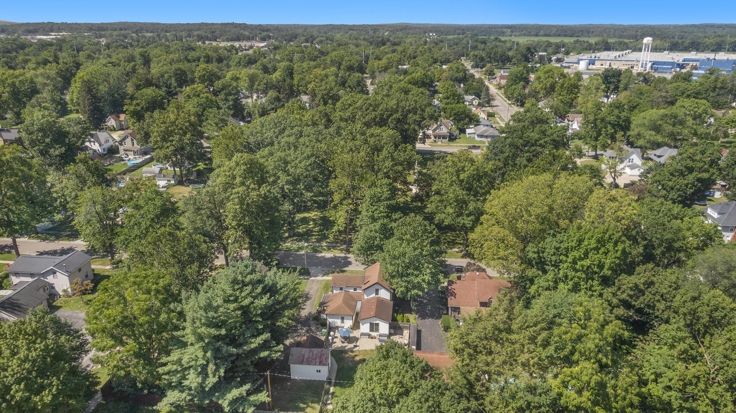 707 East Street Three Rivers, MI 49093 - Photo 32 of 33 DJI_0692
