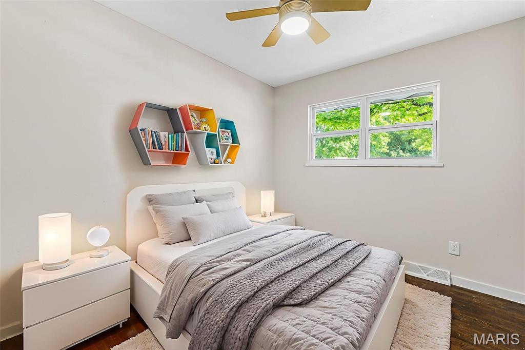 655 Gerald Drive Florissant, MO 63031 - Photo 15 of 44