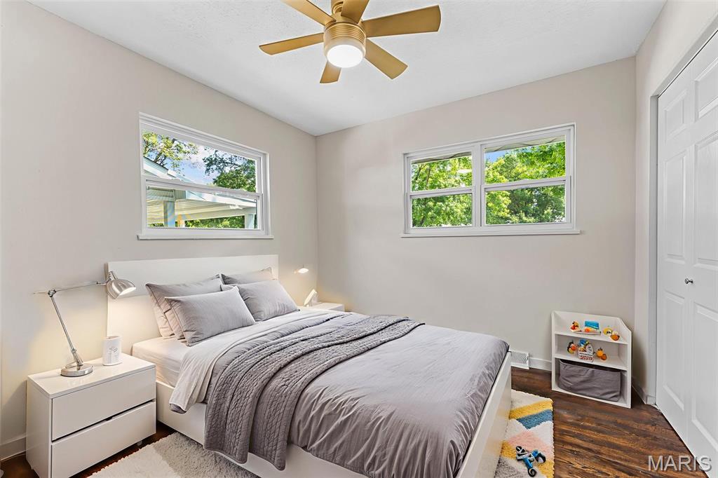 655 Gerald Drive Florissant, MO 63031 - Photo 18 of 44