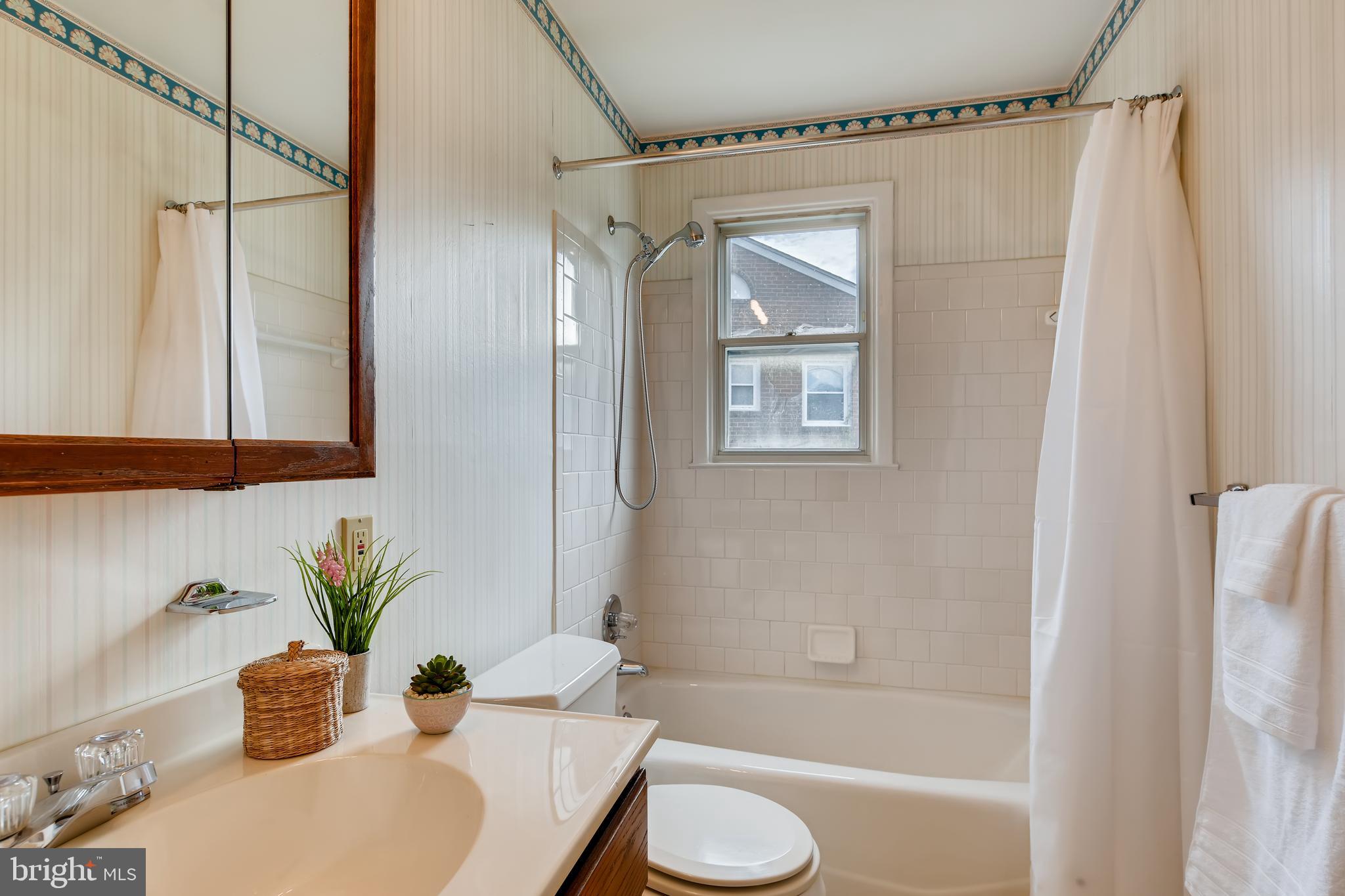 1127 Pelhamwood Road Baltimore, MD 21234 - Photo 10 of 26 Gallery Image 10